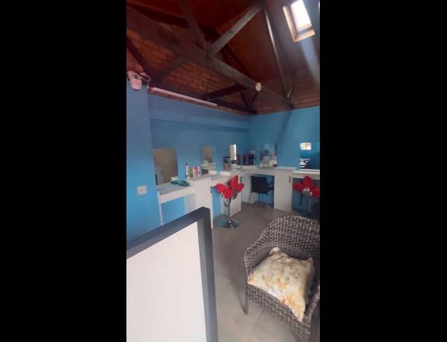 BUSINESS PROPERTY TO RENT IN WITKOPPEN